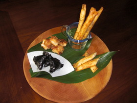 えびと煮大豆のさくさくコラボ(三種の味)