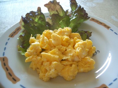 レンジで簡単！炒り卵の写真