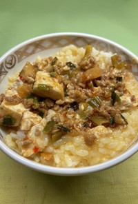 麻婆豆腐の卵かけご飯
