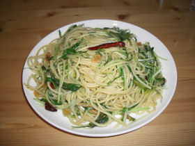 しゃきしゃき水菜のぺペロンチーノ