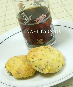 ホットケーキミックスでゴマイモせんべい