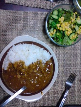 簡単☆★冷めてもおいしいトマトカレー