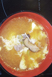 ふわふわ卵のチゲスープ　簡単