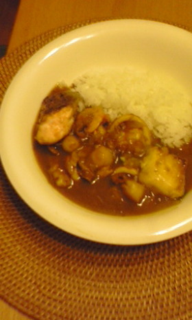 簡単なのに本格的!シーフードカレー