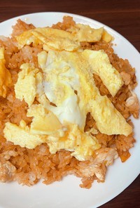 甘め卵のオムライス(200円くらいかな)