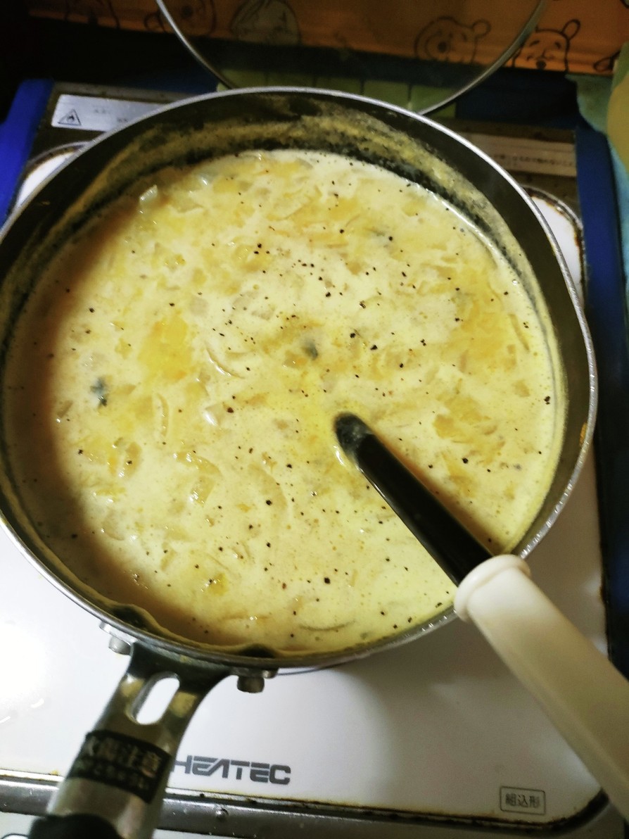 玉ねぎとかぼちゃのスープの画像