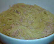 簡単 鮭フレークのクリームパスタの写真