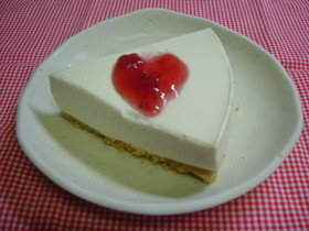 濃厚レアチーズケーキ