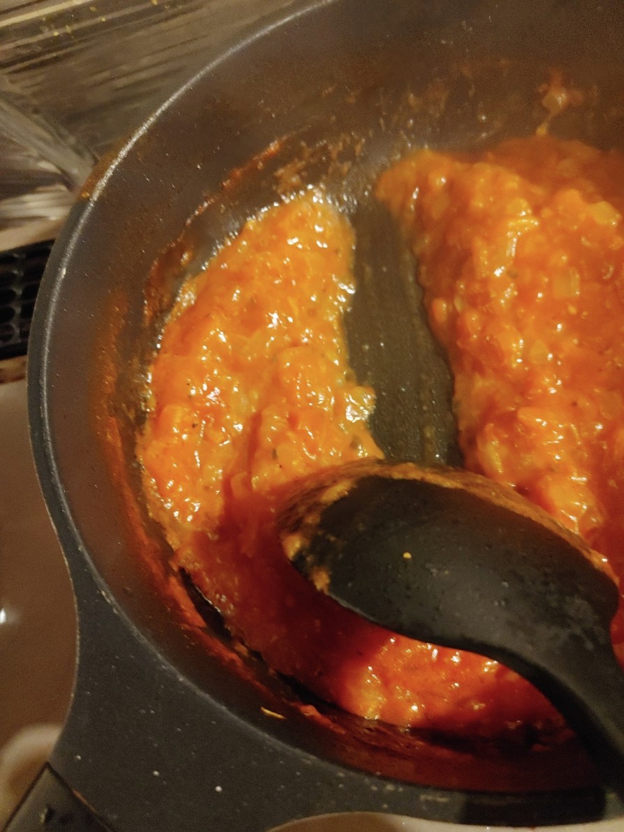 ピザ・スパ・煮込みに使えるトマトソースの画像