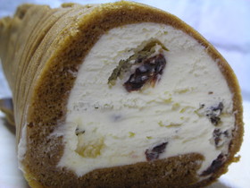 簡単なのに大人の味♡ラムロールケーキ☆
