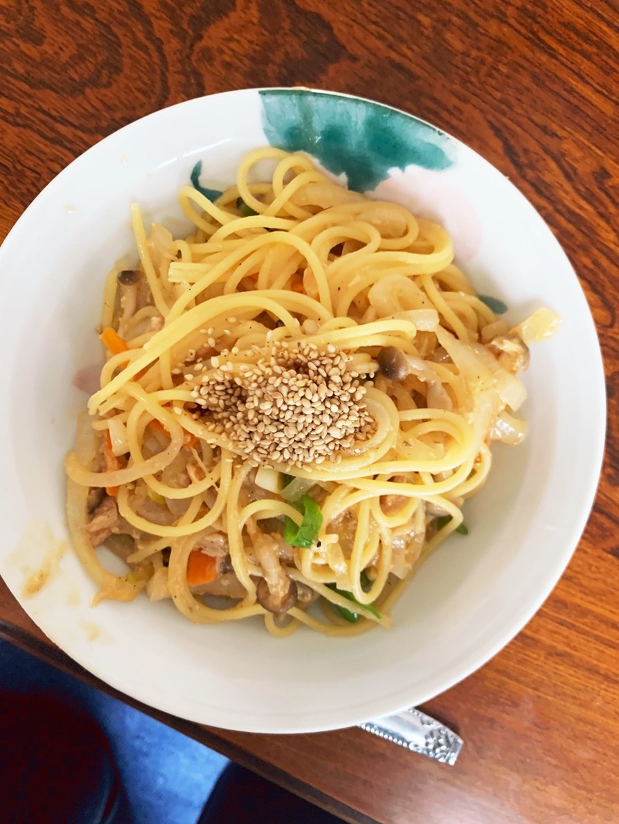 ツナの味噌中華風パスタフルーティー風味の画像