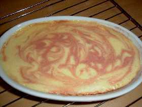 すごくおいしい!簡単ストロベリーマーブルチーズケーキ