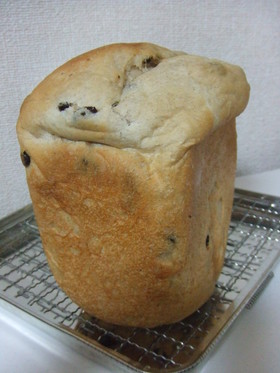 米粉入りレーズン食パン