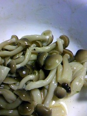 フライパン不要!レンジで簡単きのこソテー