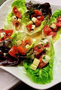 コスレタスボートの簡単サラダ