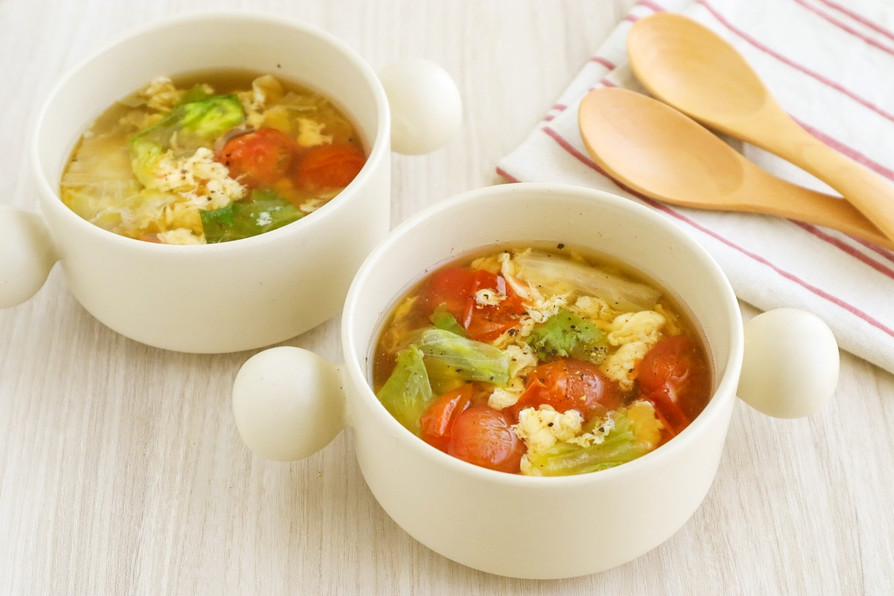 中華風♡レタスとトマトのふわふわ卵スープの画像