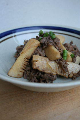 たけのこと牛肉のシンプルな炒め物