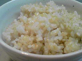 ふっくら美味しい!基本の玄米の炊き方