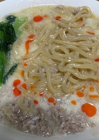 ミルク担々麺