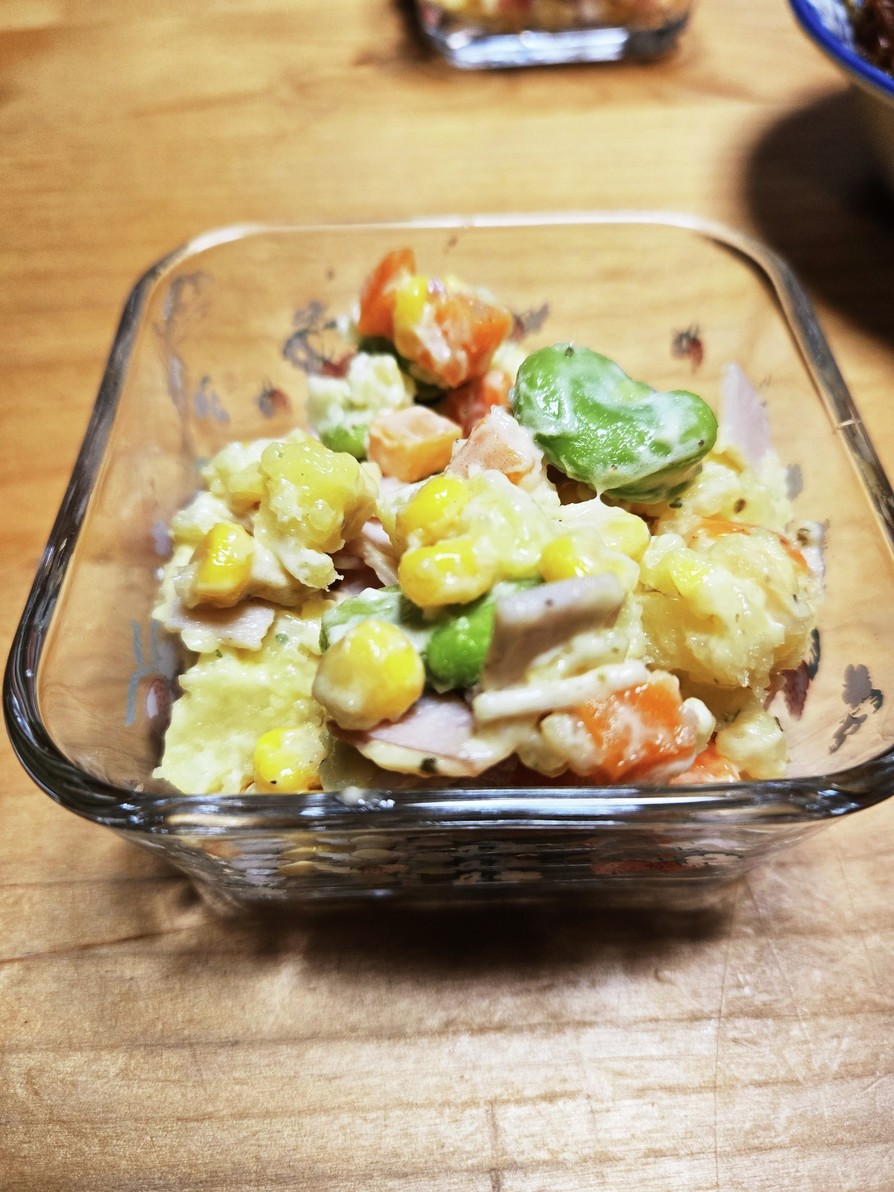 簡単美味♪︎そら豆とコーンのポテトサラダの画像