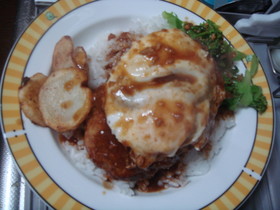 おからと鳥ハンバーグでヘルシーロコモコ