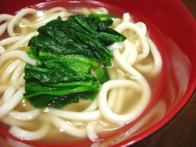 暑いときにさっぱり&簡単♪冷やし塩うどん