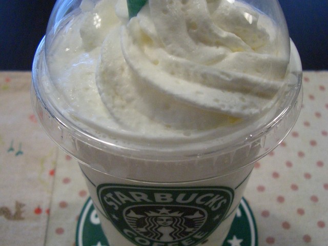 スタバ風 バニラクリームフラペチーノ レシピ 作り方 By がっこいぶり クックパッド 簡単おいしいみんなのレシピが357万品