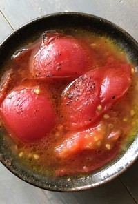 トマトのスープアヒージョ