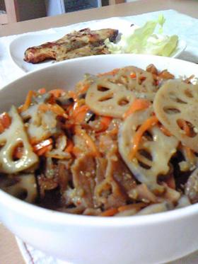 ごはんがススム!れんこんと豚肉のきんぴら