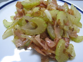 ♪セロリとベーコンの炒め物♪