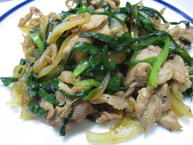 ♪豚肉とにらの柚子胡椒炒め♪