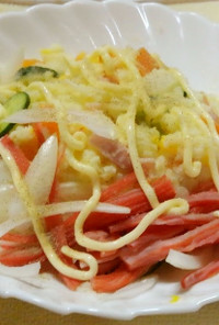カニカマポテトサラダ：旬の食材で美味！