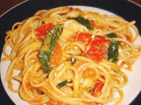 ロベルト君のパスタ Linguine ai pomodorini!