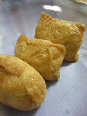 地味~においしい♪おいなりさん