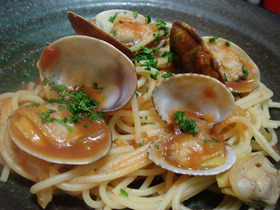 超簡単♪あさりとトマトのパスタ
