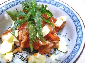 のっけただけでスイマセン!キムチチーズ丼
