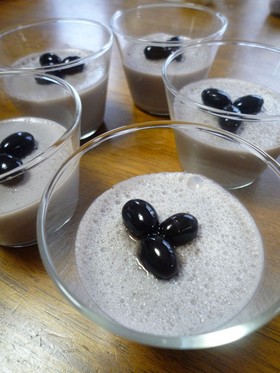 黒豆の煮汁で簡単ゼリー♡(アガー使用)