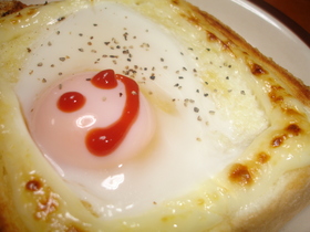【ラピュタのような目玉焼きトーストを簡単に】