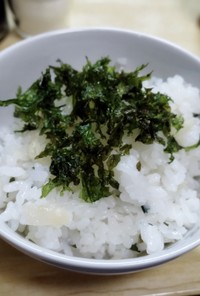 新生姜の甘酢漬け(ガリ)と大葉の混ぜご飯