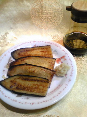 フライパンで簡単♪茄子のオイル焼き