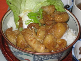親子丼(鶏皮丼)