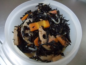 いつものヒジキ煮