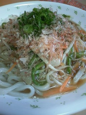 野菜たっぷり!!あんかけうどん♪