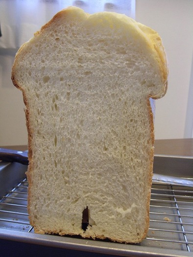 HBで簡単に！ふわふわ食パンの写真