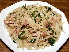 じゃがいものせん切り野菜炒め
