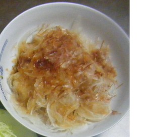 シンプルでおいしい☆新たまねぎポン酢あえ