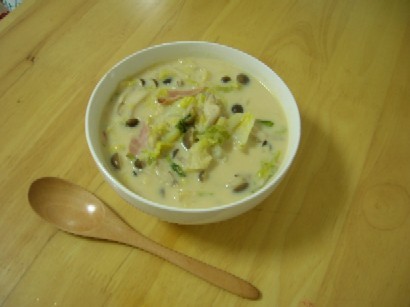 春キャベツの味噌ミルクスープの画像