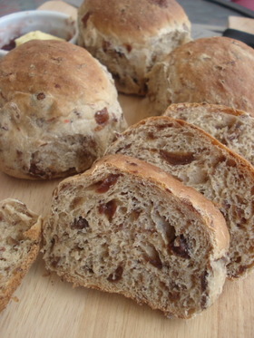 ■ Raisin Bread ■