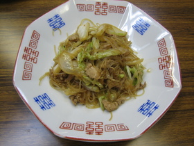 春雨と白菜の炒め物