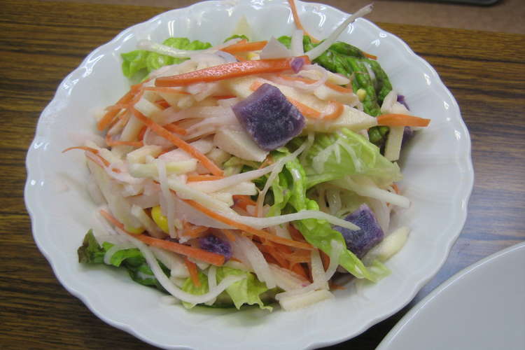 生野菜サラダ レシピ 作り方 By Peanutsmi クックパッド 簡単おいしいみんなのレシピが367万品
